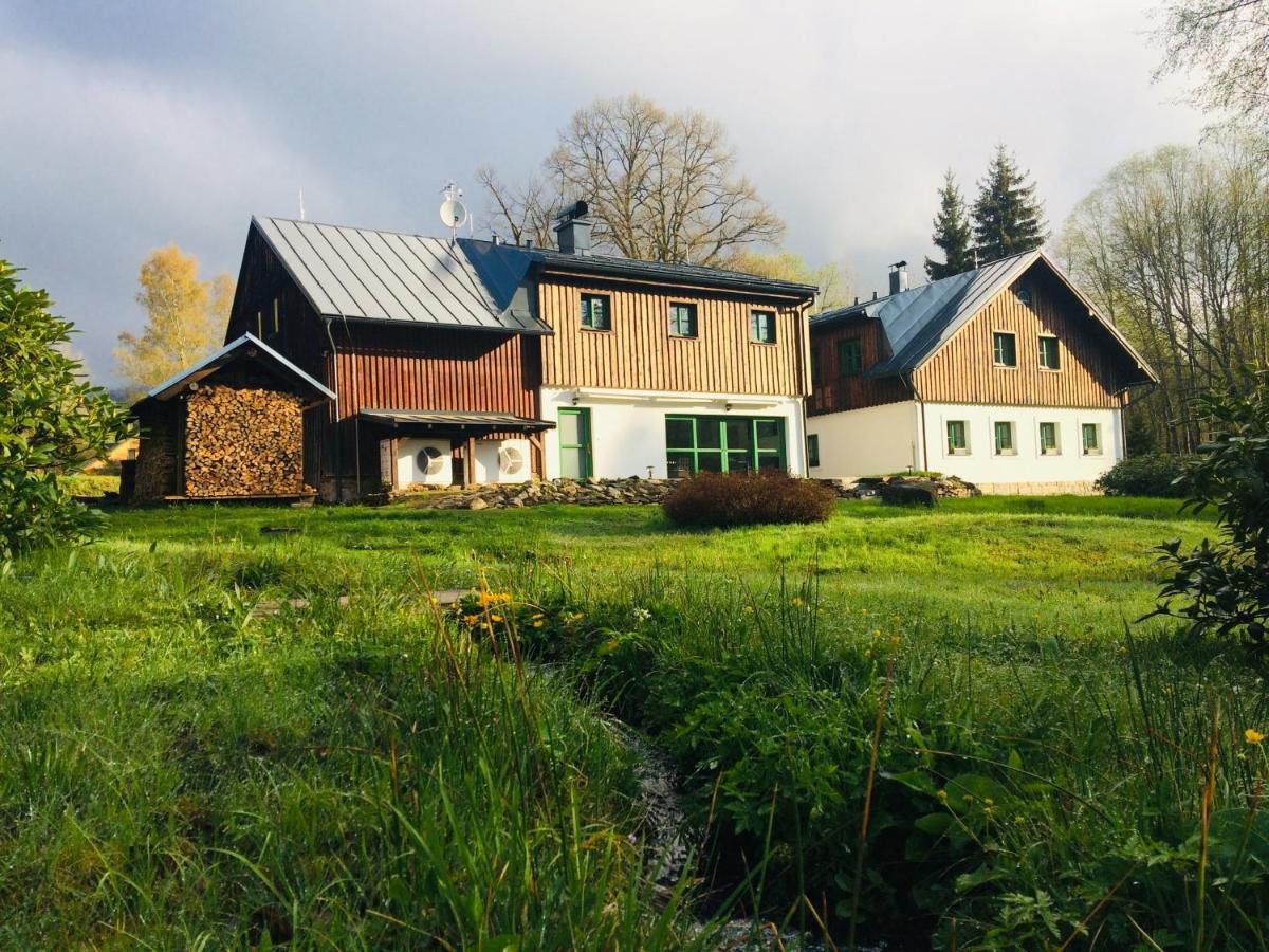 Chata Rozhlas Železná Ruda Exterior foto