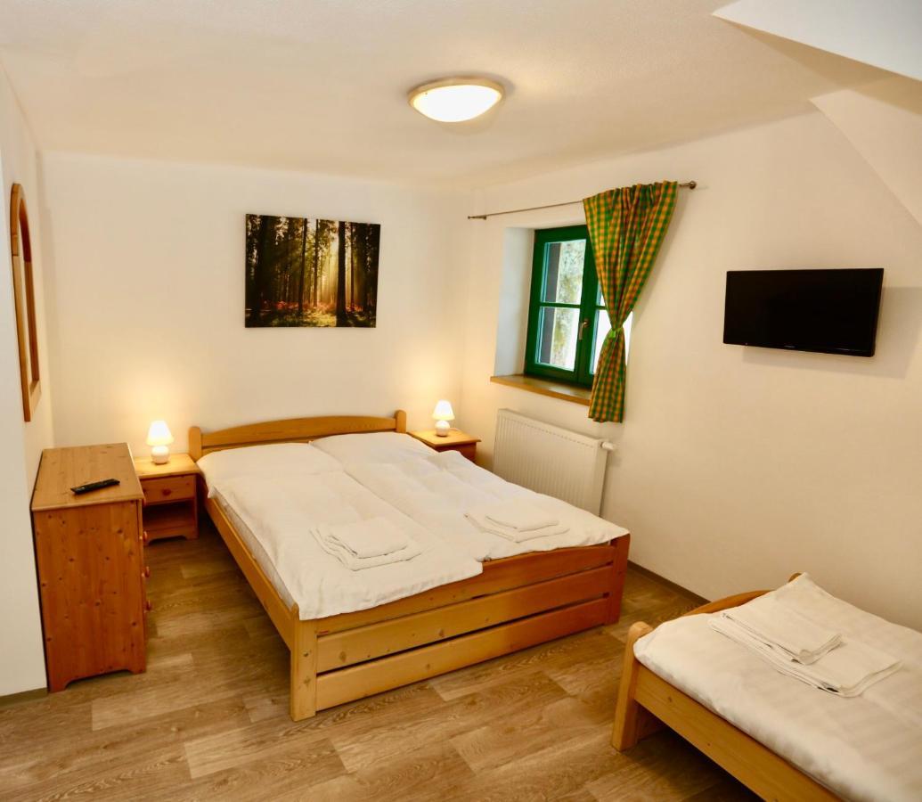 Chata Rozhlas Železná Ruda Exterior foto